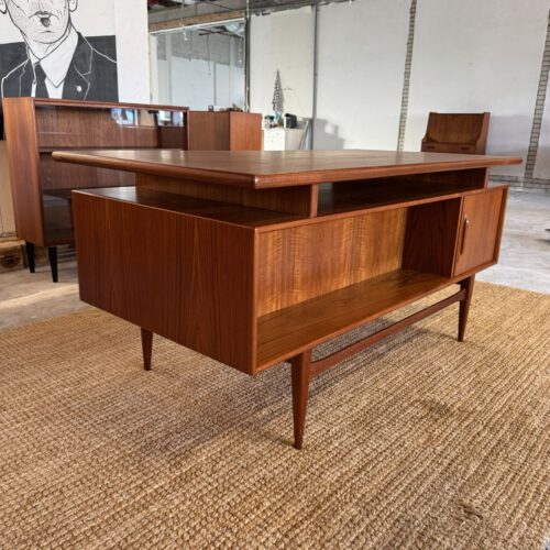Teak Two-Sided Executive Desk – H. Riestenpatt for RT Möbel (Model RT200)