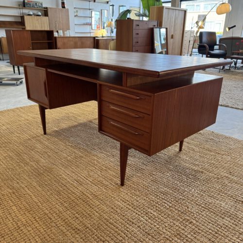 Teak Two-Sided Executive Desk – H. Riestenpatt for RT Möbel (Model RT200)