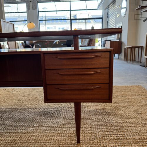 Teak Two-Sided Executive Desk – H. Riestenpatt for RT Möbel (Model RT200)