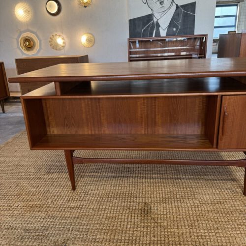 Teak Two-Sided Executive Desk – H. Riestenpatt for RT Möbel (Model RT200)