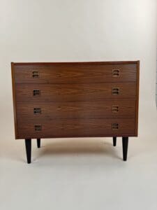 Mid-Century Modern Chest of Drawers – Elegant Teak Look