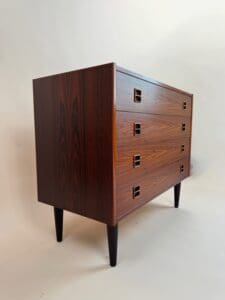 Mid-Century Modern Chest of Drawers – Elegant Teak Look