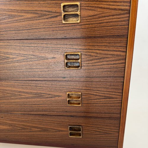 Mid-Century Modern Chest of Drawers – Elegant Teak Look