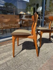 Set of 4 Danish Mid-Century Dining Chairs – Original Upholstery & Sculptural Teak