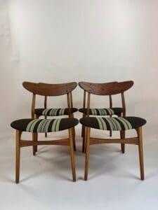 Set of 4 Danish Mid-Century Dining Chairs – Original Upholstery & Sculptural Teak
