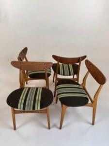 Set of 4 Danish Mid-Century Dining Chairs – Original Upholstery & Sculptural Teak