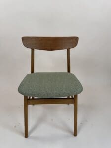 Set of 5 “Mosbøl” Dining Chairs by Findahl – Danish Modern Elegance