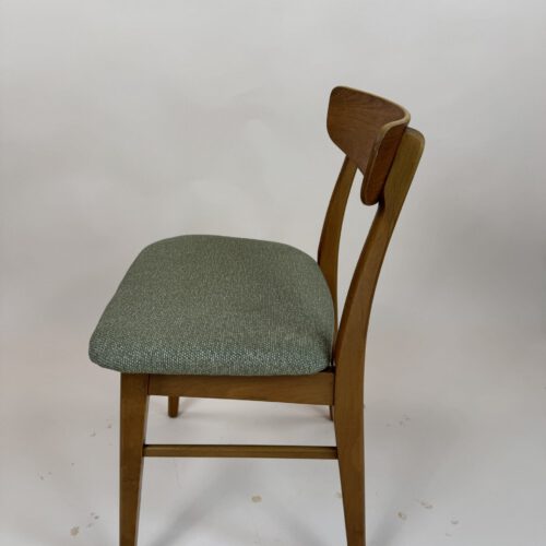 Set of 5 “Mosbøl” Dining Chairs by Findahl – Danish Modern Elegance