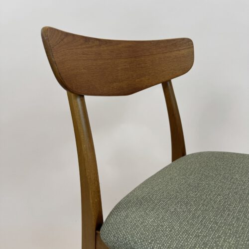 Set of 5 “Mosbøl” Dining Chairs by Findahl – Danish Modern Elegance