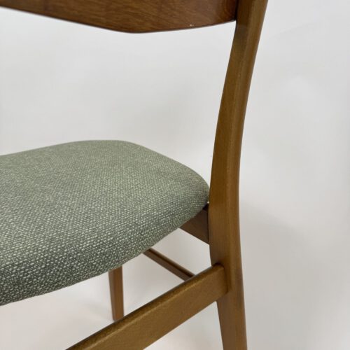 Set of 5 “Mosbøl” Dining Chairs by Findahl – Danish Modern Elegance