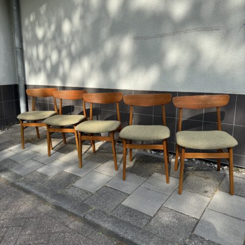 Set of 5 “Mosbøl” Dining Chairs by Findahl – Danish Modern Elegance