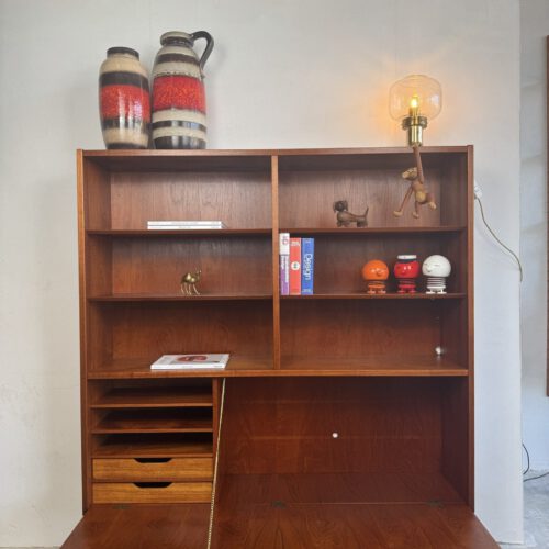 Hundevad & Co Teak Bookcase with Drop-Front Cabinet – Danish Functional Design