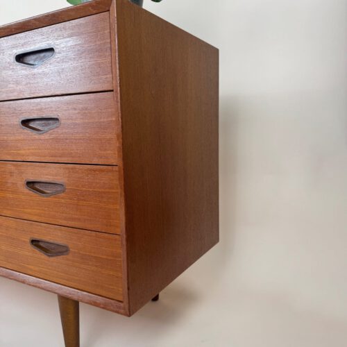 Ølholm Møbelfabrik Danish Sideboard – Ideal for TV or Audio Setup
