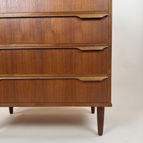 Danish Mid-Century Chest of Drawers – Elegant Teak Design with Certified Quality
