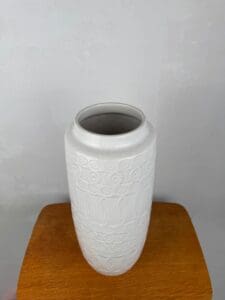 West Germany 264-52 Vase – Elegant White Relief Design