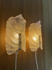 Set of 2 “Leaf” Textured Glass Wall Lamps – Elegant Organic Form & Warm Glow