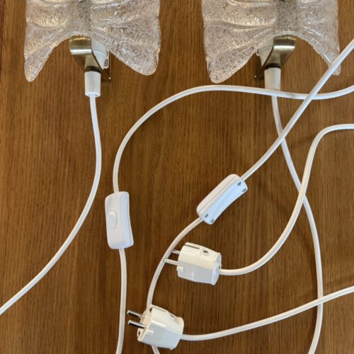 Set of 2 “Leaf” Textured Glass Wall Lamps – Elegant Organic Form & Warm Glow