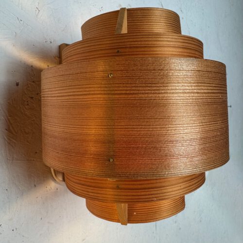 Hans-Agne Jakobsson Wall Lamp V327 – Ellysett Series Beauty in Pine