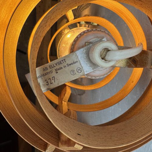 Hans-Agne Jakobsson Wall Lamp V327 – Ellysett Series Beauty in Pine