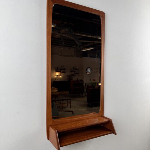 Mid-Century Modern Teak Mirror with Shelf – Scandinavian Craftsmanship