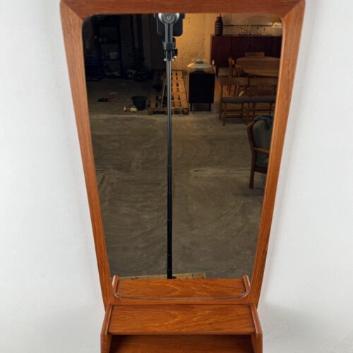 Mid-Century Modern Teak Mirror with Shelf – Scandinavian Craftsmanship