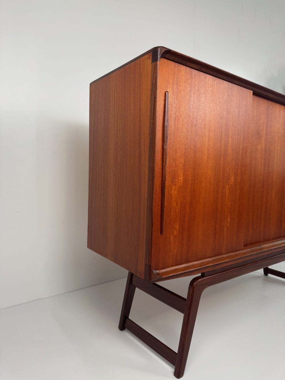 IMG_1043 Clausen & Søn Silkeborg Highboard – Danish Mid-Century Design Masterpiece