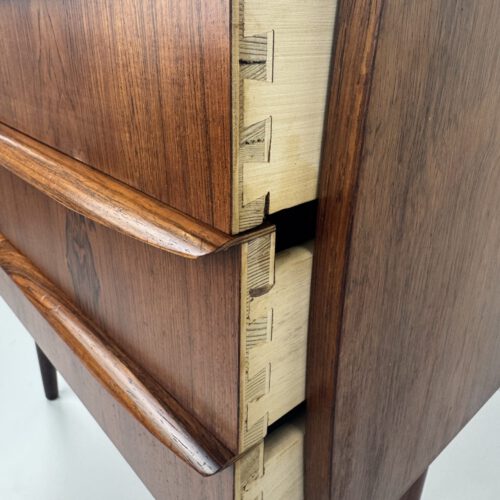 Danish Teak Sideboard with Bar Section & Automatic Light – Mid-Century Elegance