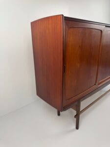 Danish Teak Sideboard with Bar Section & Automatic Light – Mid-Century Elegance