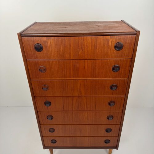 Danish Teak Tallboy Chest of Drawers – Elegant Mid-Century Modern Design