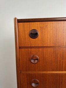 Danish Teak Tallboy Chest of Drawers – Elegant Mid-Century Modern Design