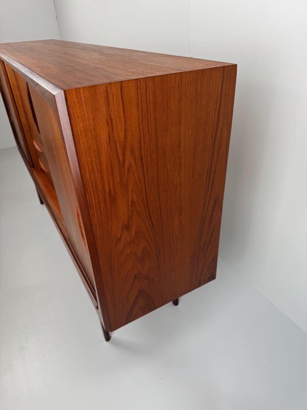 Danish Mid-Century Teak Sideboard – Exceptional Craftsmanship & Sculpted Elegance