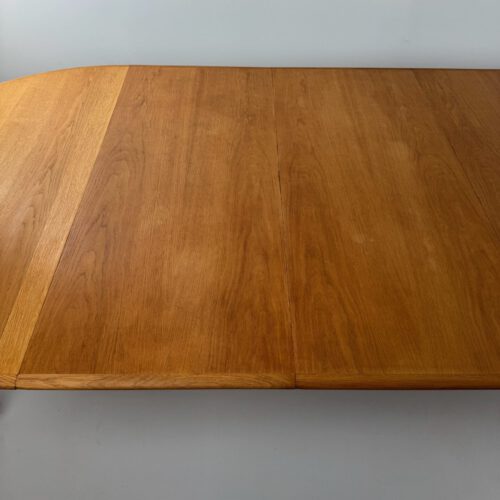 Henning Kjaernulf for Sorø Stolefabrik – Model 62 Extendable Oak Dining Table