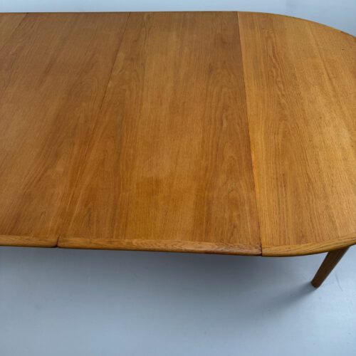 Henning Kjaernulf for Sorø Stolefabrik – Model 62 Extendable Oak Dining Table