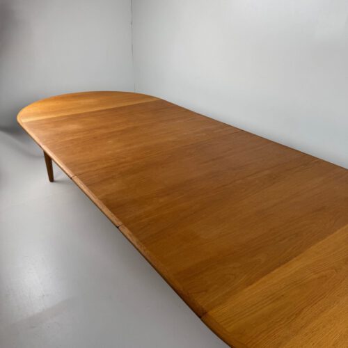Henning Kjaernulf for Sorø Stolefabrik – Model 62 Extendable Oak Dining Table