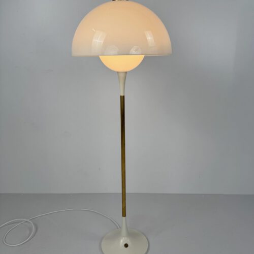 “Trixel” Floor Lamp by Bent Karlby for Lyfa – Sculptural Danish Modern Lighting