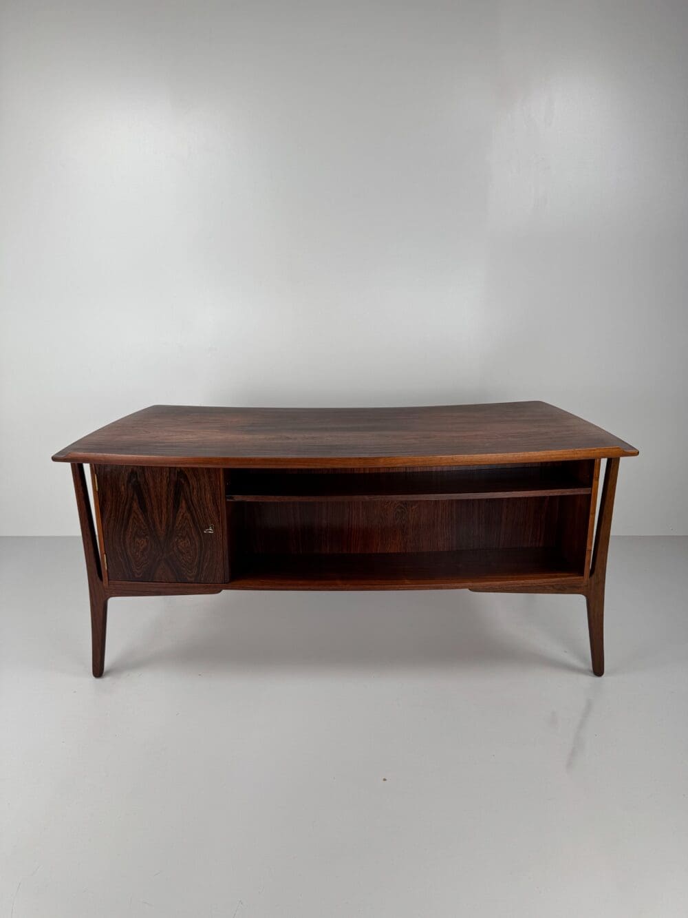 IMG_5044 Svend Aage Madsen Rosewood Executive Desk for H.P. Hansen – Danish Modern Masterpiece