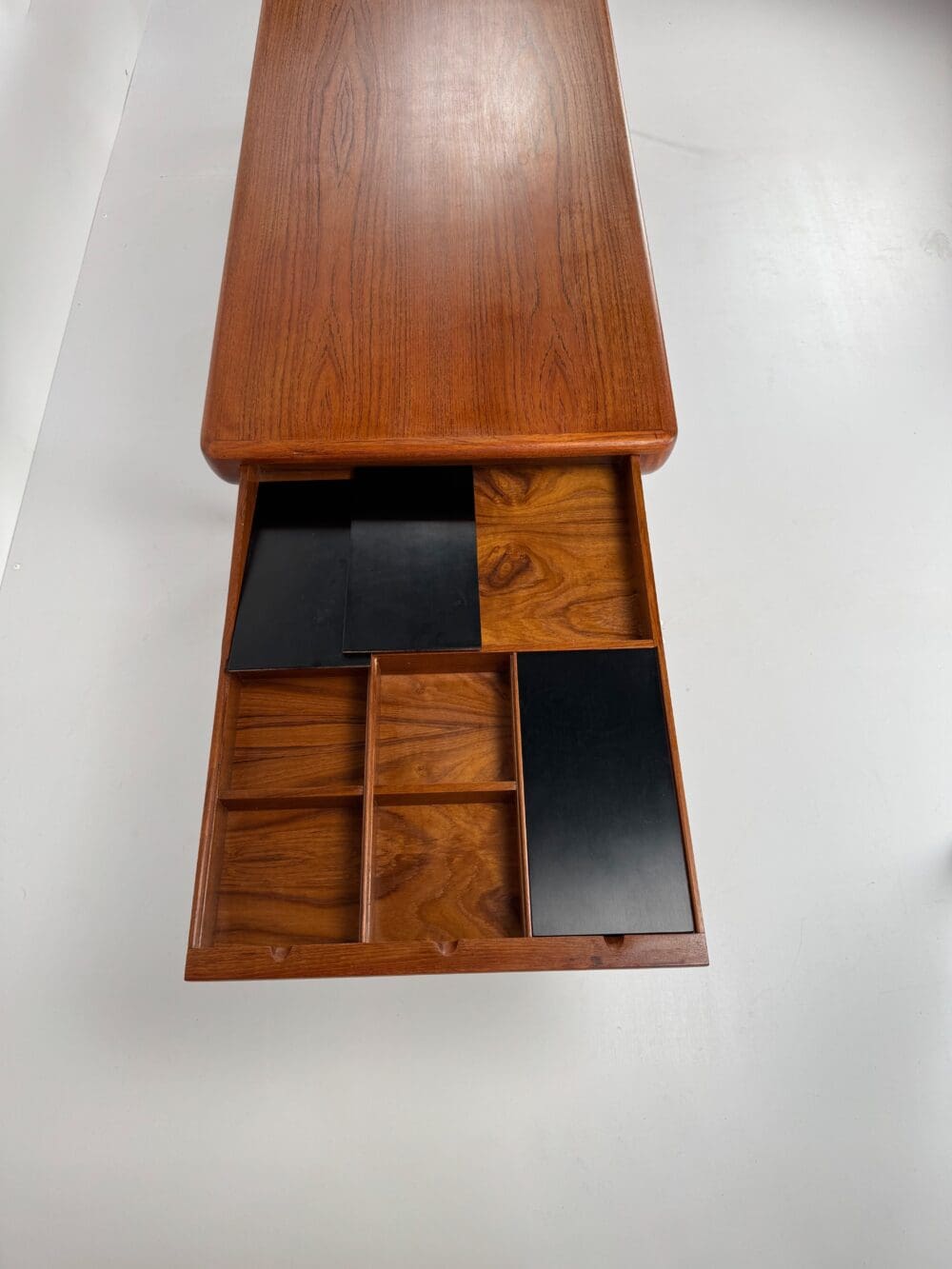 Johannes Andersen Coffee Table for CF Christensen – Danish Modern with Hidden Functionality