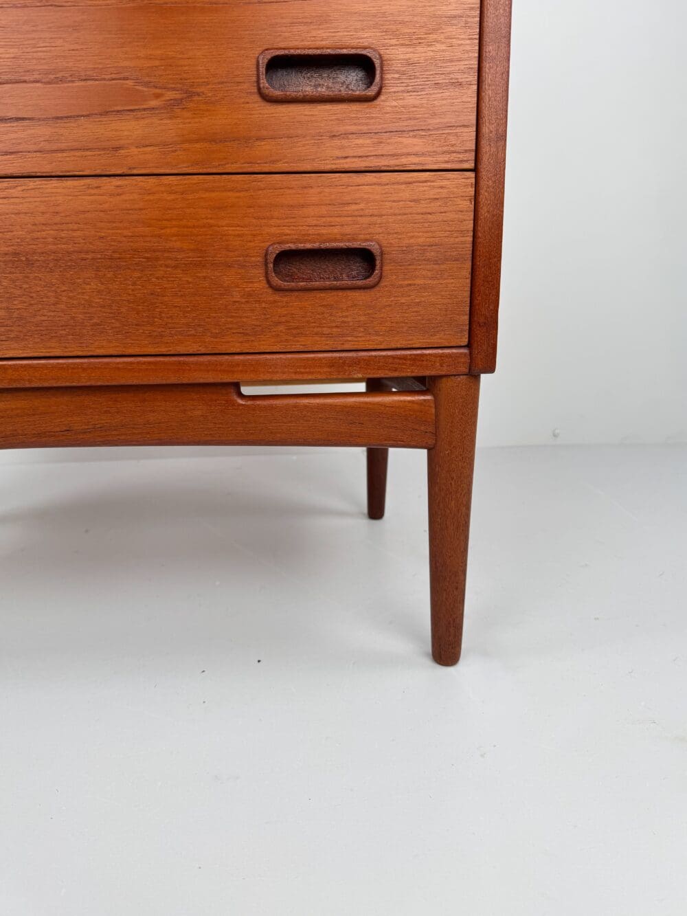 Danish teak chest of drawers by Mogens Kold Møbelfabrik – refined mid-century design