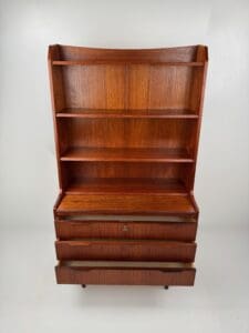 Danish Teak Bookcase with Extractable Desk – Elegant Mid-Century Workspace