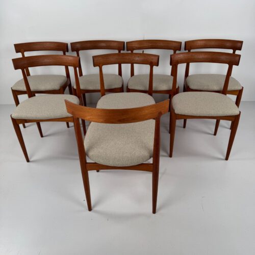 Model No. 7 Dining Chairs, Johannes Andersen for Uldum Møbelfabrik, Denmark, 1960s