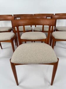 Model No. 7 Dining Chairs, Johannes Andersen for Uldum Møbelfabrik, Denmark, 1960s