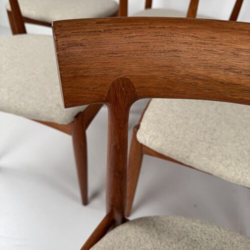 Model No. 7 Dining Chairs, Johannes Andersen for Uldum Møbelfabrik, Denmark, 1960s