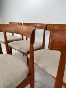 Model No. 7 Dining Chairs, Johannes Andersen for Uldum Møbelfabrik, Denmark, 1960s