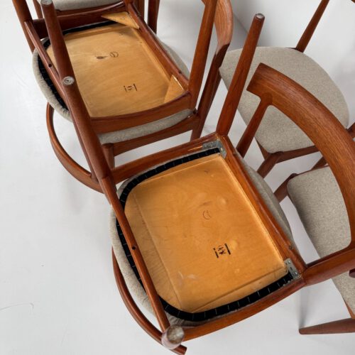 Model No. 7 Dining Chairs, Johannes Andersen for Uldum Møbelfabrik, Denmark, 1960s