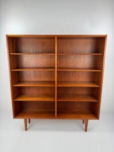 Teak Bookcase by Poul Hundevad – Danish Mid-Century Elegance