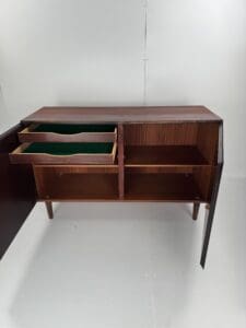Omann Jun Model 4 Rosewood Sideboard – Danish Mid-Century Design