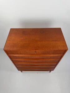 Finnish Mid-Century Chest of Drawers by Oy Wilhelm Schauman – Sculptural Teak Design