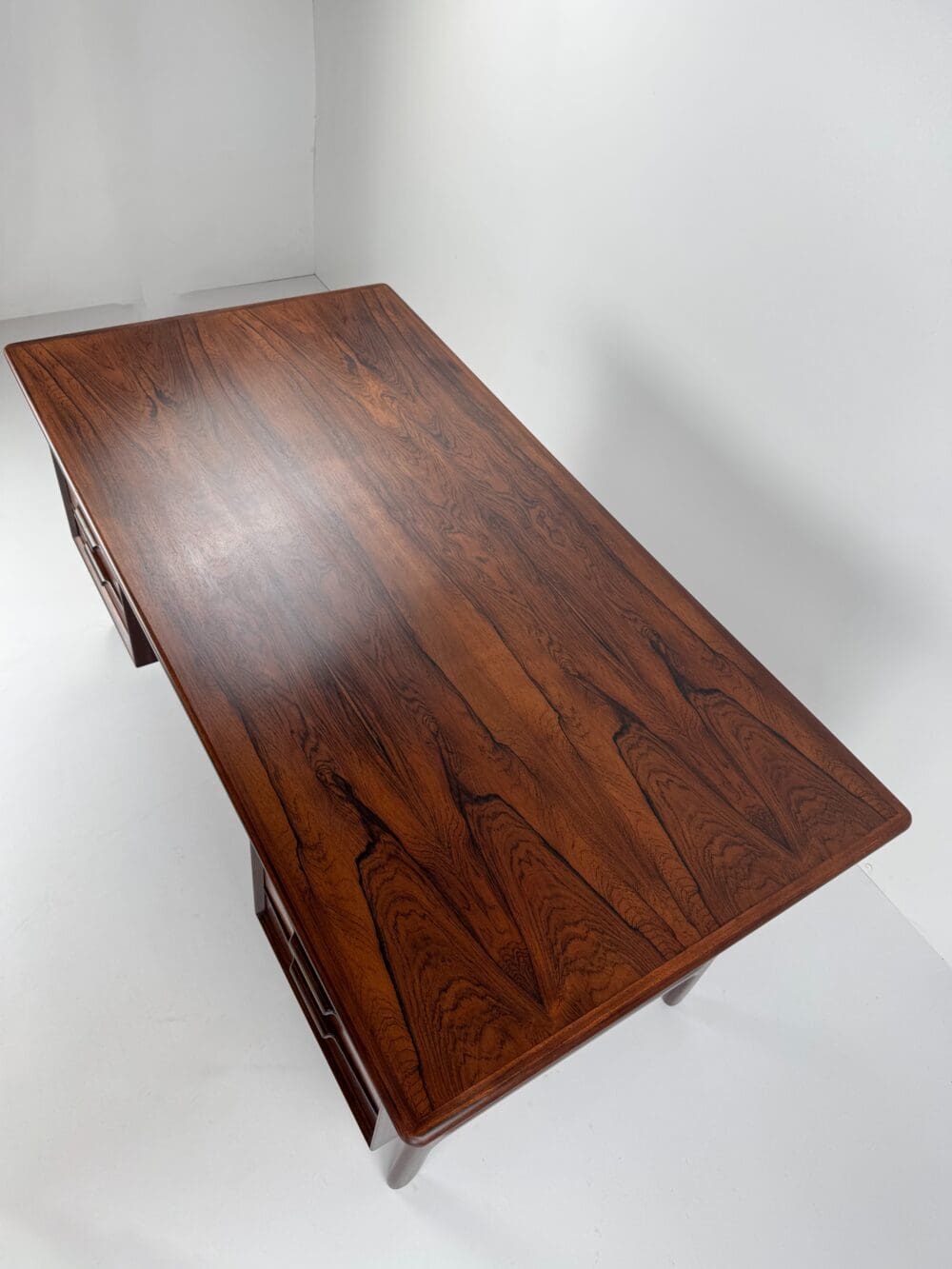 Gunni Omann Model 75 Desk for Omann Jun – Rosewood Danish Design