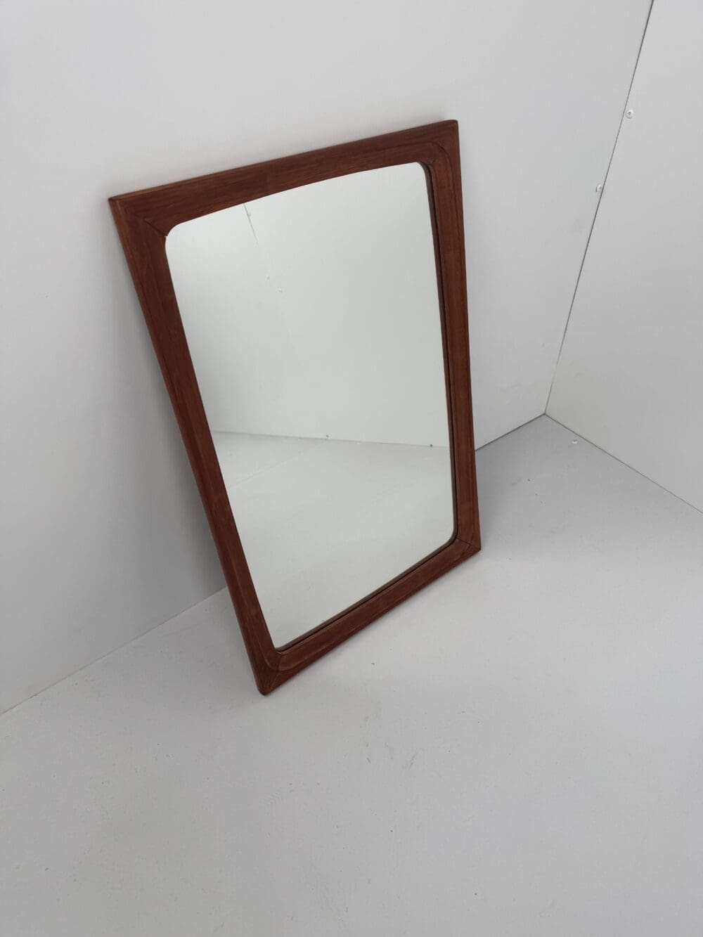 IMG_2374 Danish Solid Teak Mirror – Sculpted Mid-Century Elegance