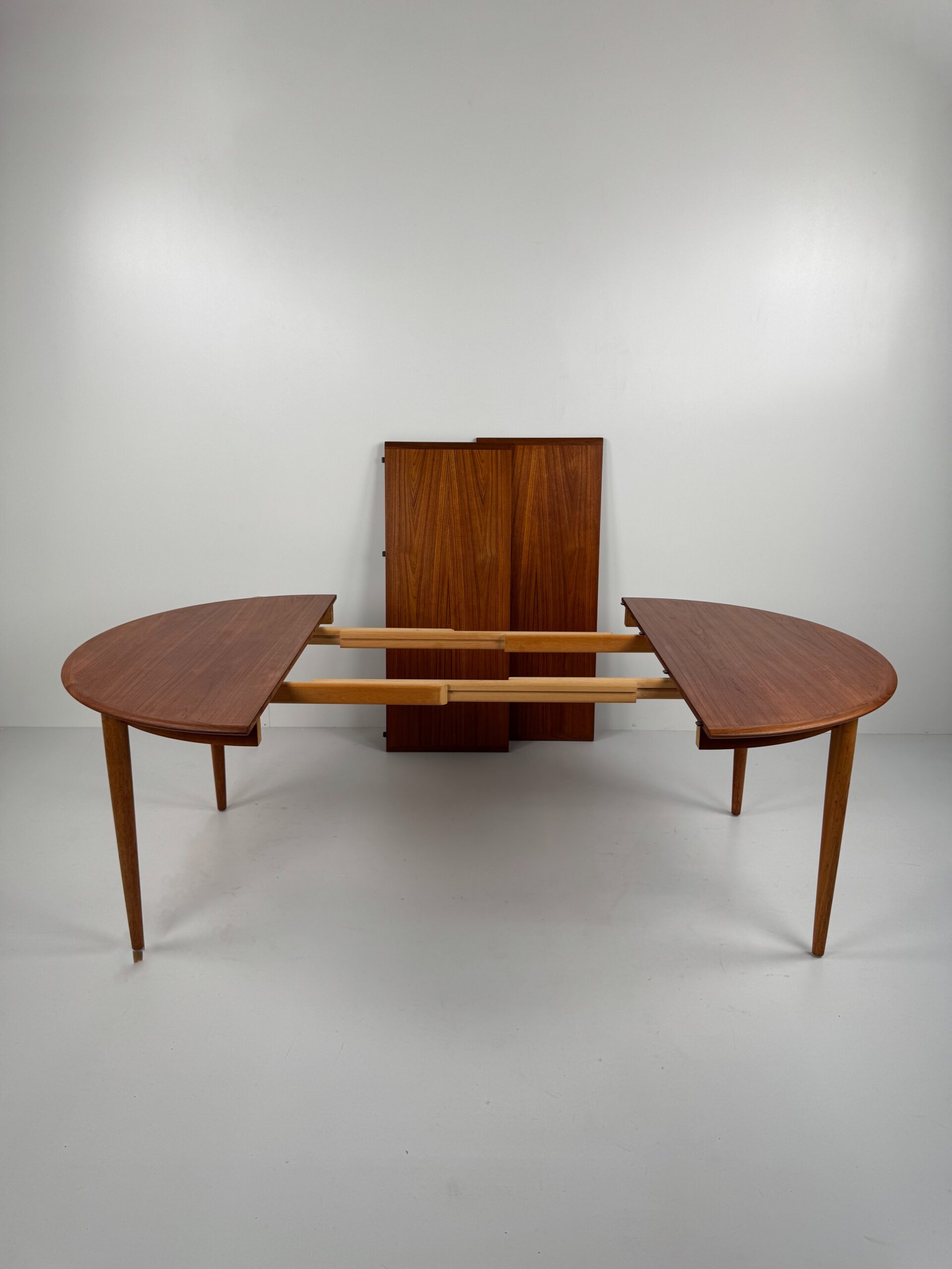 Skovmand & Andersen Extendable Dining Table, Denmark, 1960s